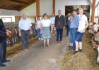 Regierungspräsident Axel Bartelt, BBV-Bezirkspräsident Josef Wutz, stellv. Bezirksbäuerin Irmgard Zintl, Kreisbäuerin Rosemarie Maier, stellv. BBV-Bezirkspräsident Ely Eibisch, stellv. Landrat Markus Müller, Bereichsleiter Johannes Hebauer, Martina, Alois und Alexander Pohmer (v.l.)