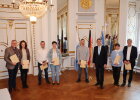 Horst und Sabrina Kraus, Benjamin und Ramona Wier, Andreas Artmann, Regierungspräsident Axel Bartelt, Elisabeth Schlipfenbacher und Georg Rampf (v.li)