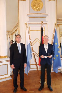Regierungspräsident Axel Bartelt und Gerhard Imhofer Regierungspräsident Axel Bartelt und Gerhard Imhofer