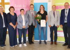 Absolventin aus dem Landkreis Schwandorf mit den Ehrengästen